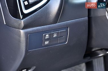 Седан Mazda 3 2016 в Львове