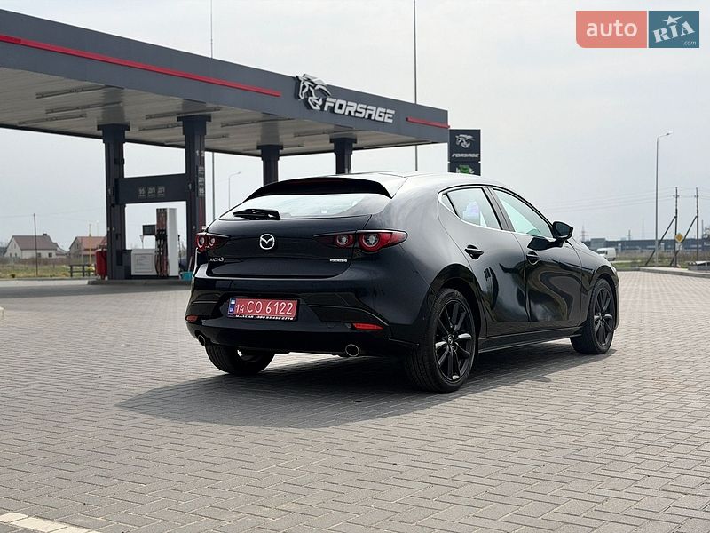 Хэтчбек Mazda 3 2023 в Львове