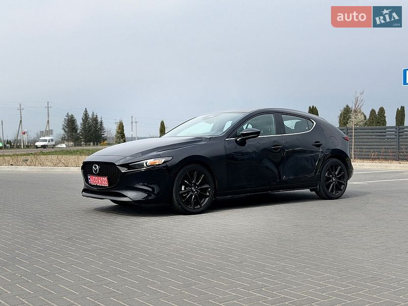 Хэтчбек Mazda 3 2023 в Львове