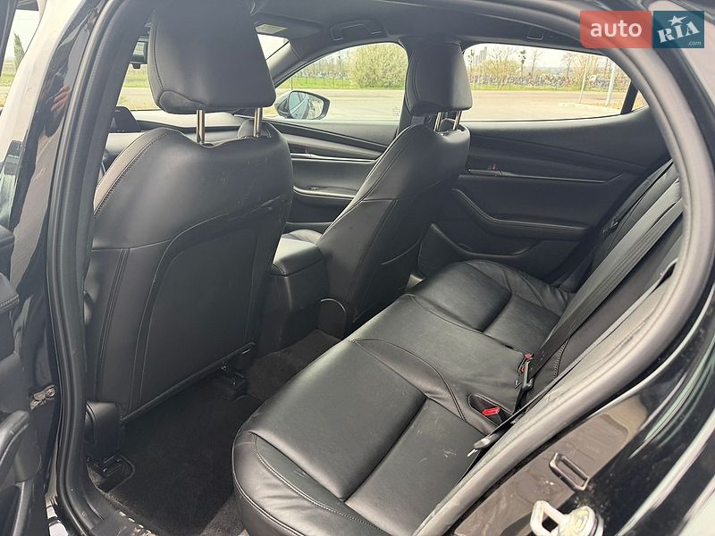 Хэтчбек Mazda 3 2023 в Львове