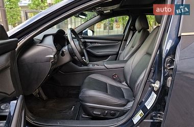 Хэтчбек Mazda 3 2023 в Одессе
