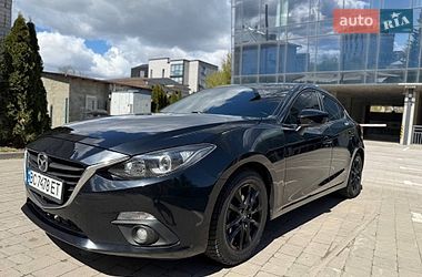 Седан Mazda 3 2014 в Львове