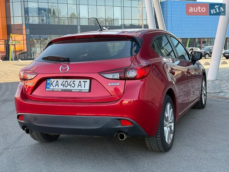 Хэтчбек Mazda 3 2016 в Киеве