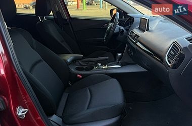 Хэтчбек Mazda 3 2016 в Киеве
