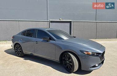 Седан Mazda 3 2021 в Киеве