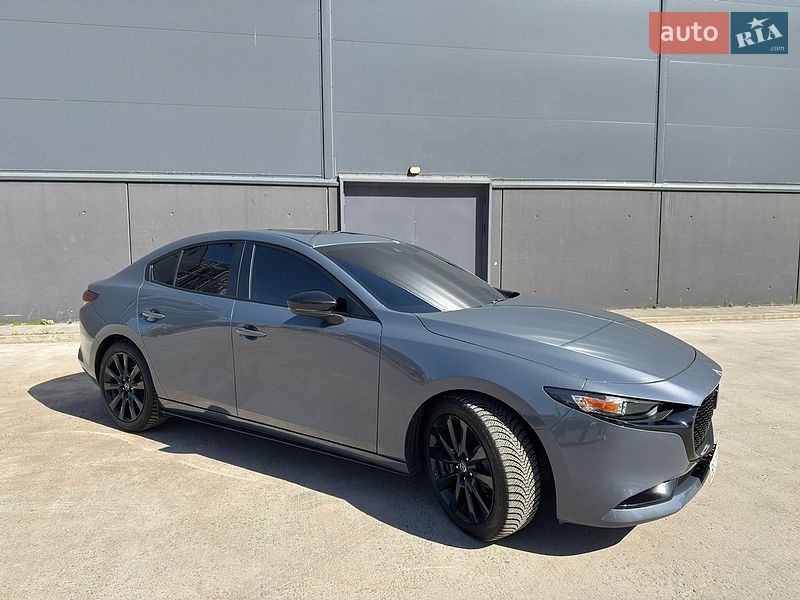 Седан Mazda 3 2021 в Киеве