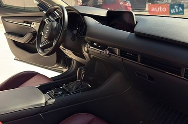 Седан Mazda 3 2021 в Киеве