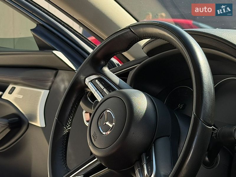 Седан Mazda 3 2021 в Киеве