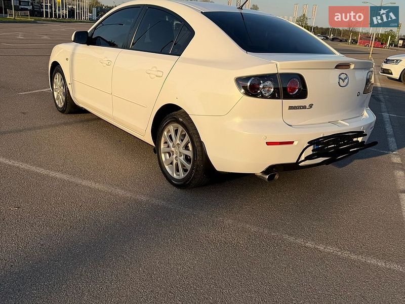 Седан Mazda 3 2008 в Ходосовке