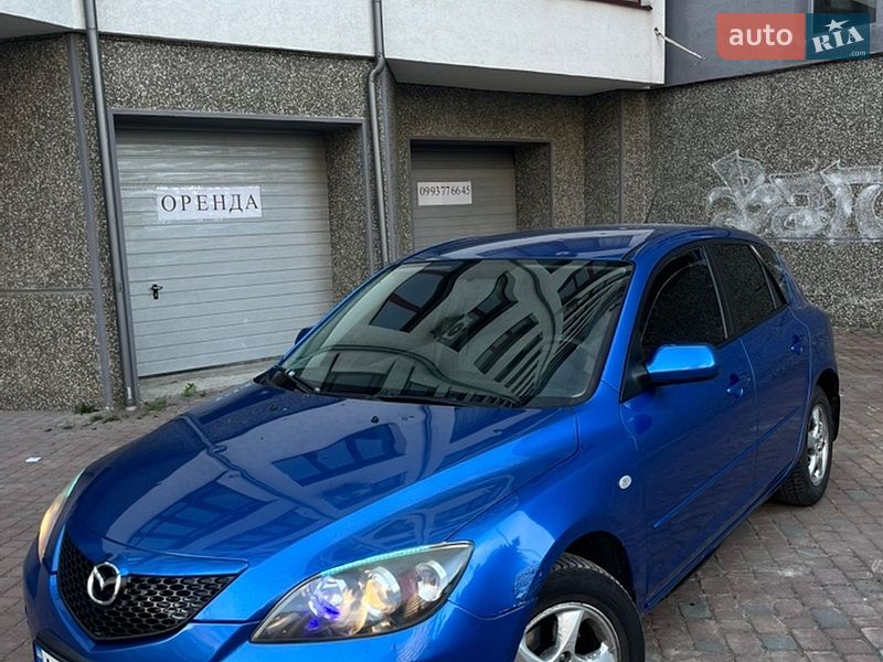 Хэтчбек Mazda 3 2004 в Ивано-Франковске