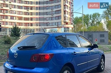 Хэтчбек Mazda 3 2004 в Ивано-Франковске