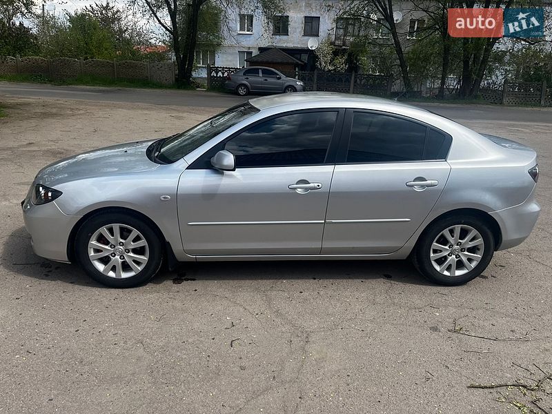 Седан Mazda 3 2008 в Высокополье