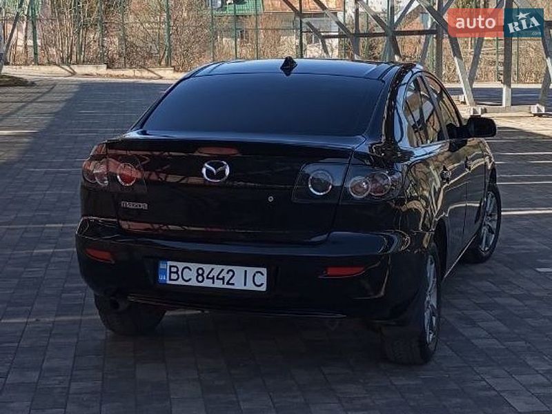 Седан Mazda 3 2006 в Львове