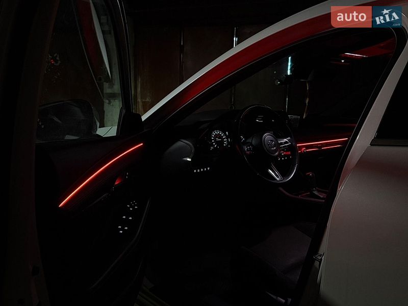 Хэтчбек Mazda 3 2019 в Киеве