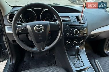 Седан Mazda 3 2012 в Бориславі