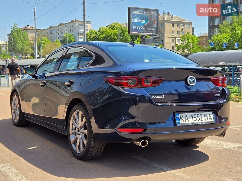 Седан Mazda 3 2019 в Києві
