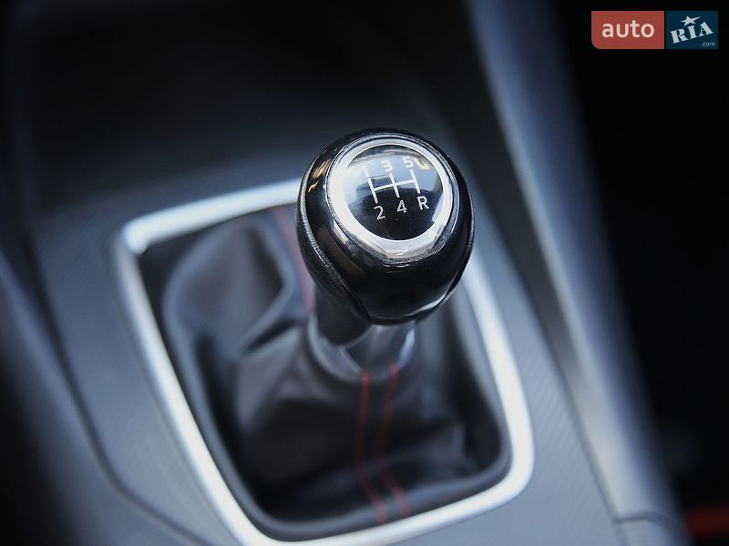 Седан Mazda 3 2015 в Харькове