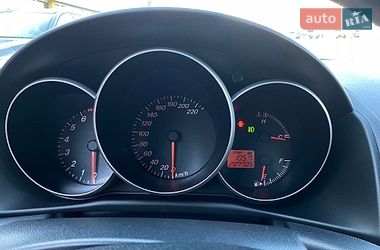 Хэтчбек Mazda 3 2006 в Киеве
