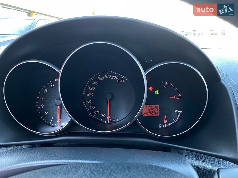 Хэтчбек Mazda 3 2006 в Киеве