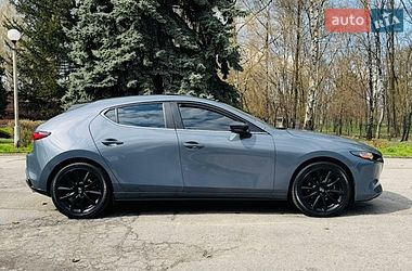 Хэтчбек Mazda 3 2023 в Киеве