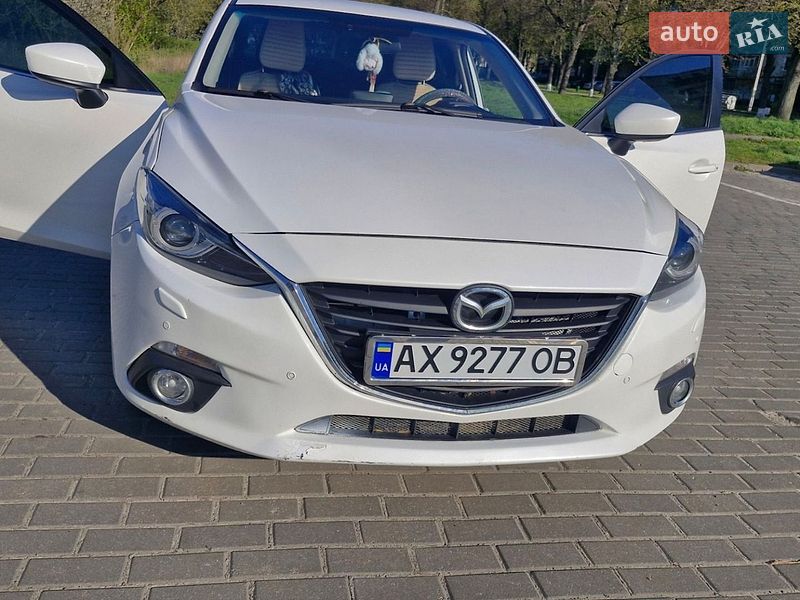Седан Mazda 3 2013 в Харькове