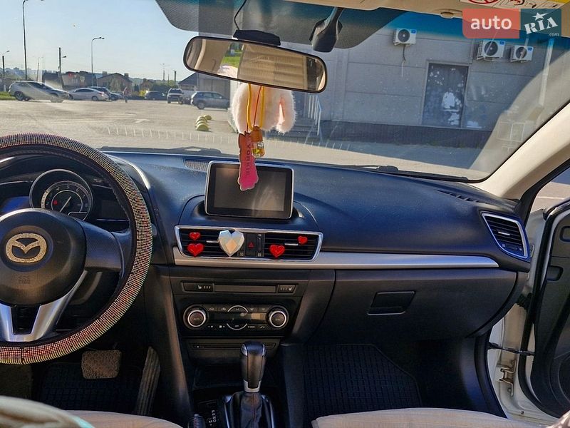 Седан Mazda 3 2013 в Харькове