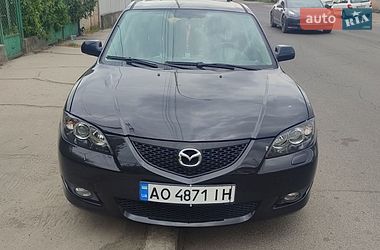 Седан Mazda 3 2005 в Ужгороде