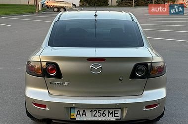 Седан Mazda 3 2006 в Днепре