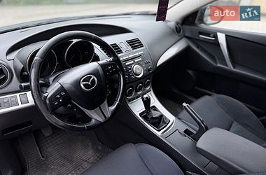 Хэтчбек Mazda 3 2009 в Львове