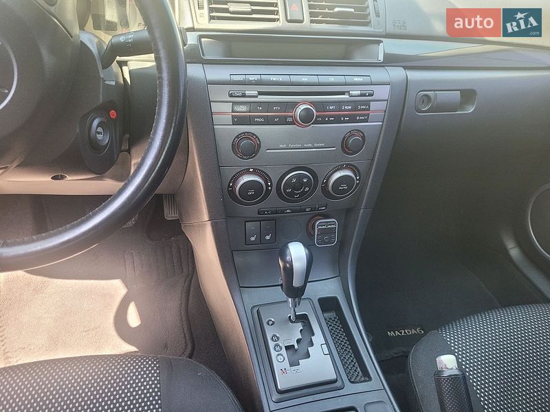 Седан Mazda 3 2007 в Запорожье