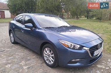 Седан Mazda 3 2017 в Первомайську
