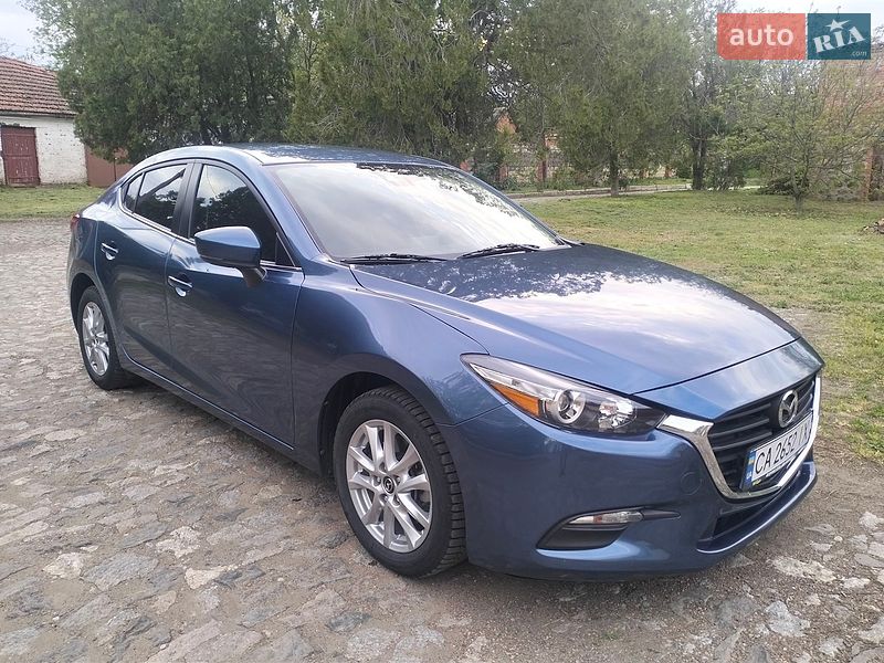 Седан Mazda 3 2017 в Первомайську