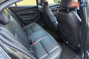 Седан Mazda 3 2021 в Киеве
