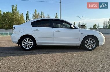 Седан Mazda 3 2008 в Николаеве