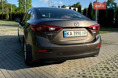 Седан Mazda 3 2015 в Харькове