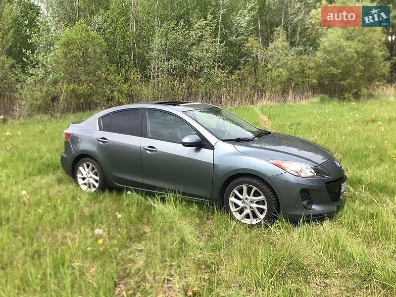 Седан Mazda 3 2011 в Харькове