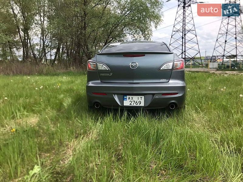 Седан Mazda 3 2011 в Харькове