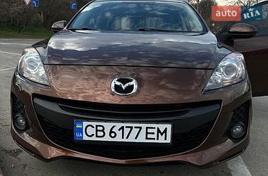 Хэтчбек Mazda 3 2012 в Чернигове