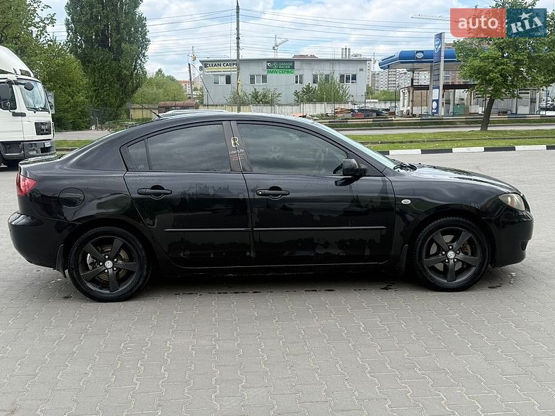 Седан Mazda 3 2004 в Хмельницком