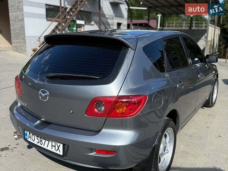 Хэтчбек Mazda 3 2003 в Рахове