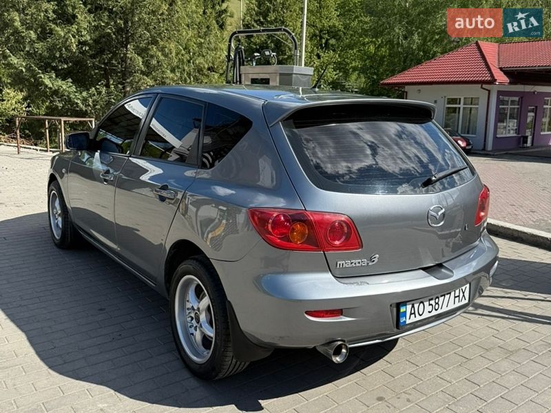 Хэтчбек Mazda 3 2003 в Рахове