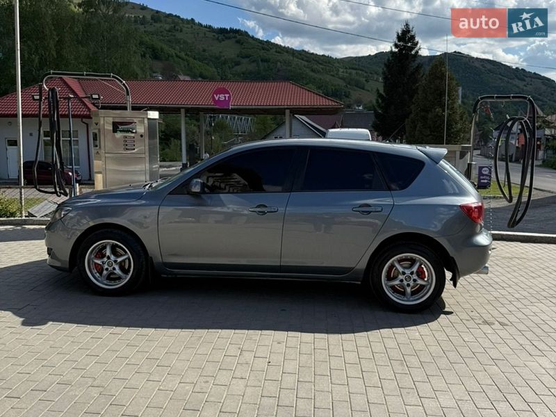 Хэтчбек Mazda 3 2003 в Рахове