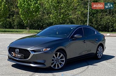 Седан Mazda 3 2022 в Львове