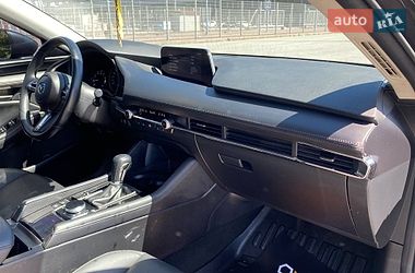 Седан Mazda 3 2022 в Львове