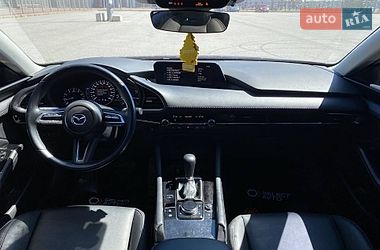 Седан Mazda 3 2022 в Львове