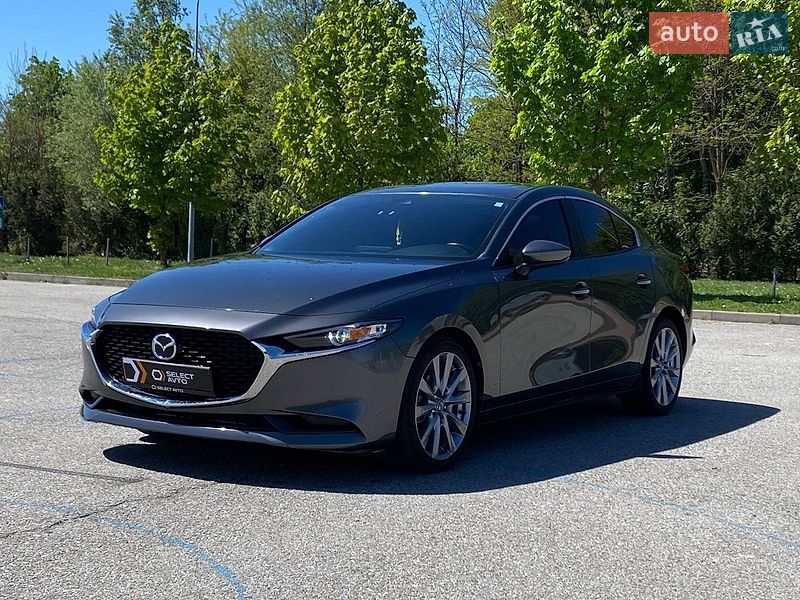 Седан Mazda 3 2022 в Львове