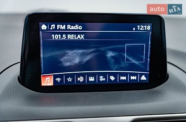 Седан Mazda 3 2018 в Києві