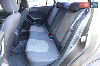 Седан Mazda 3 2014 в Києві