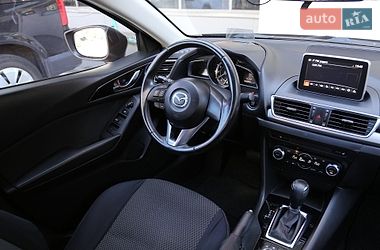 Седан Mazda 3 2014 в Києві