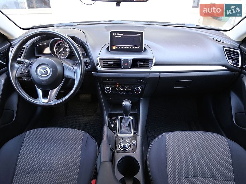 Седан Mazda 3 2014 в Києві